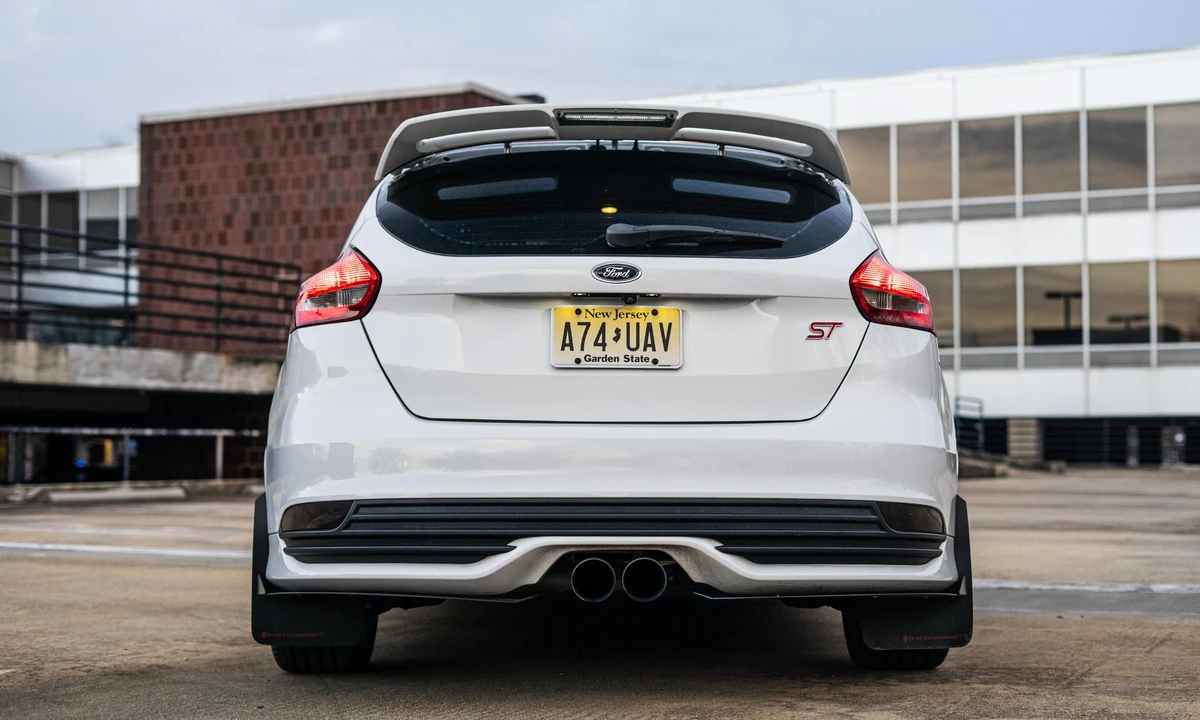 2018 Ford Focus ST 3rd Gen - Image 18 of 31
