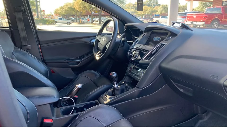 2018 Ford Focus ST 3rd Gen - Image 9 of 11