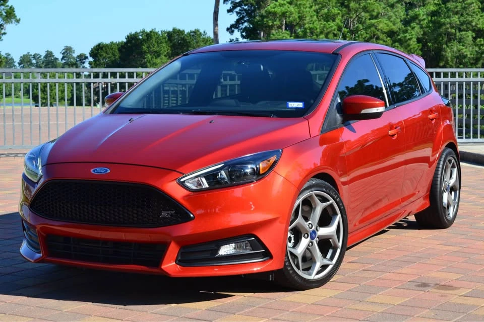 2018 Ford Focus ST 3rd Gen - Image 3 of 11