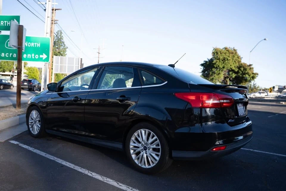 2018 Ford Focus 3rd Gen - Image 8 of 10