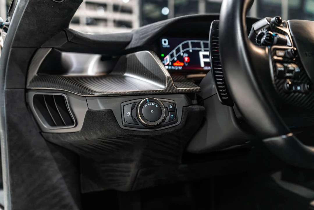 2018 Ford GT 2nd Gen - Image 9 of 21