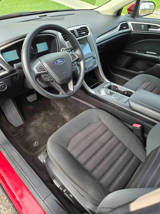 2018 Ford Fusion 2nd Gen - Image 10 of 17