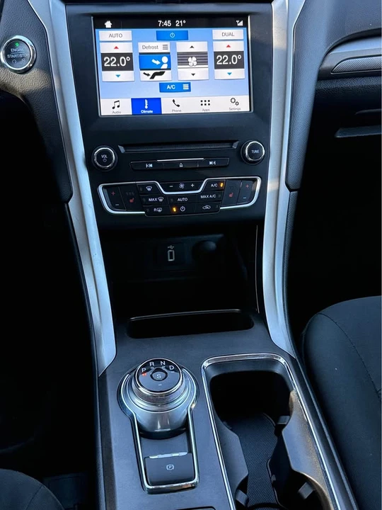 2018 Ford Fusion 2nd Gen - Image 9 of 14