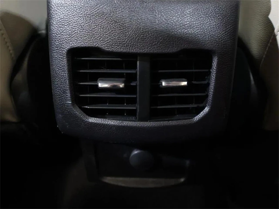 2018 Ford Fusion 2nd Gen - Image 27 of 31