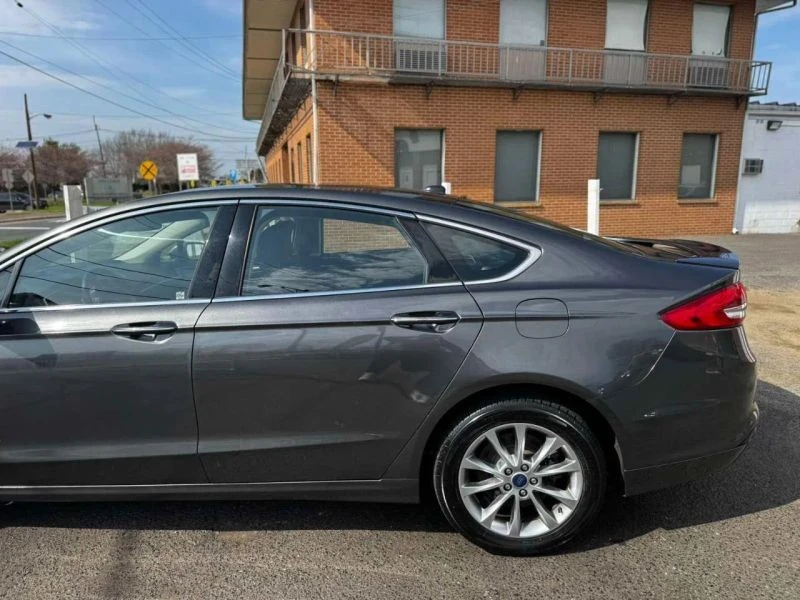 2018 Ford Fusion 2nd Gen - Image 9 of 12