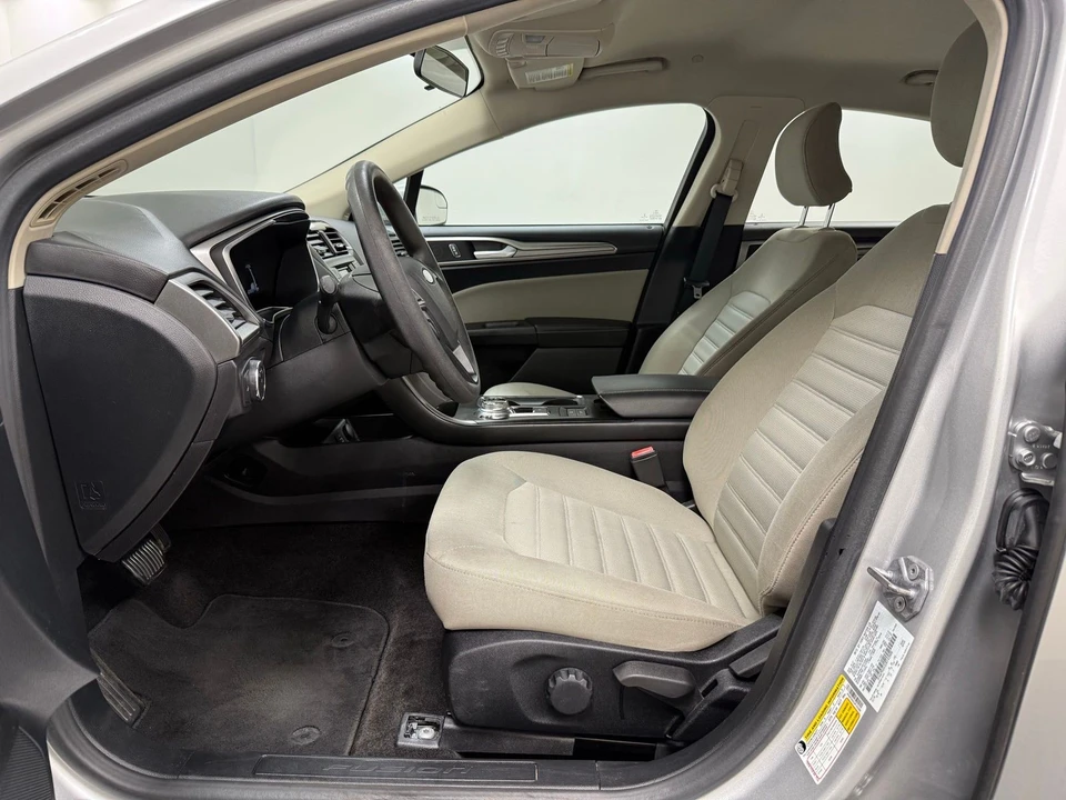 2018 Ford Fusion 2nd Gen - Image 16 of 21