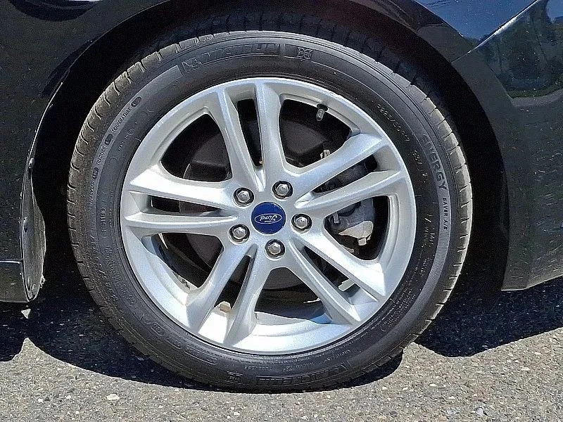 2018 Ford Fusion 2nd Gen - Image 9 of 12