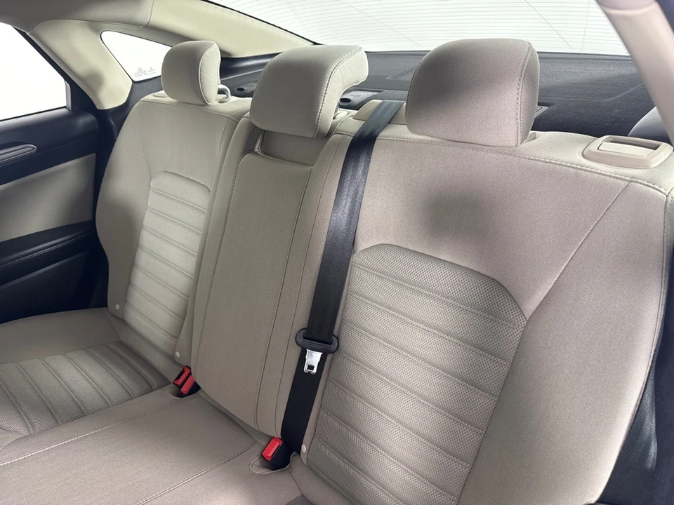 2018 Ford Fusion 2nd Gen - Image 18 of 21