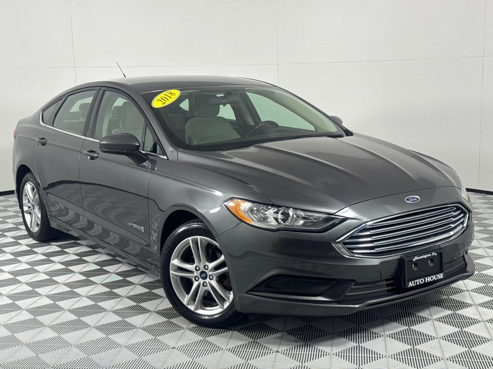 2018 Ford Fusion 2nd Gen - Image 2 of 12