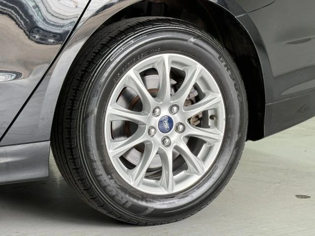2018 Ford Fusion 2nd Gen - Image 19 of 27