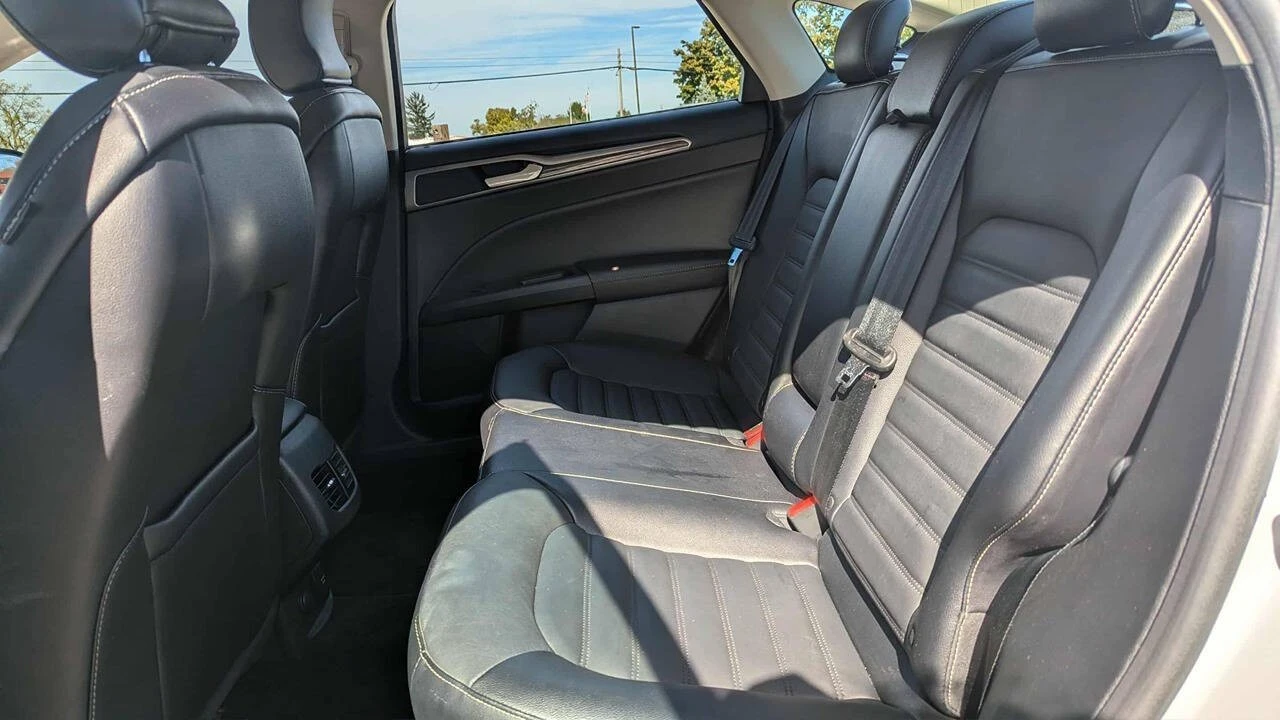 2018 Ford Fusion 2nd Gen - Image 16 of 21