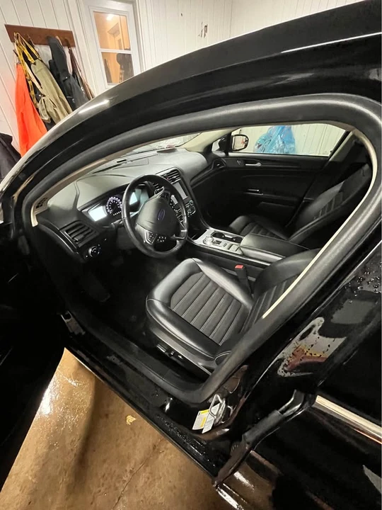 2018 Ford Fusion 2nd Gen - Image 3 of 4