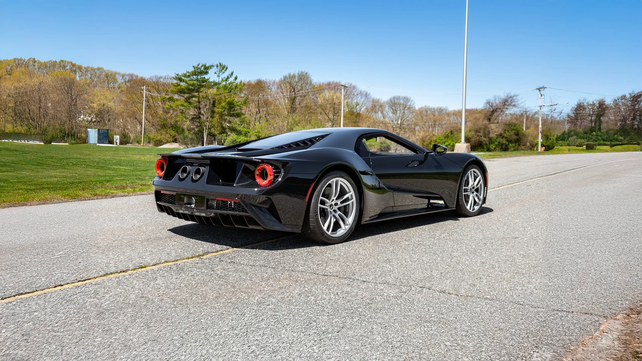 2018 Ford GT 2nd Gen - Image 6 of 31