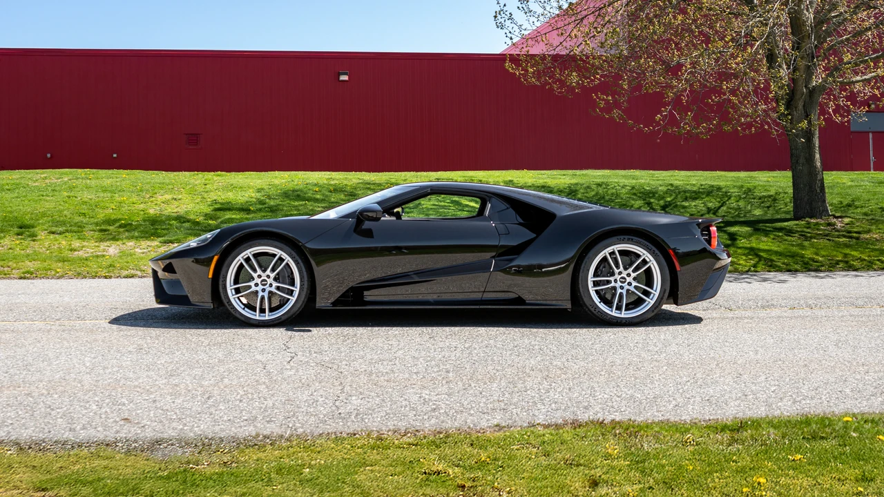 2018 Ford GT 2nd Gen - Image 9 of 31