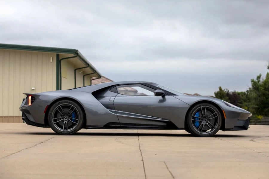 2018 Ford GT 2nd Gen - Image 2 of 31