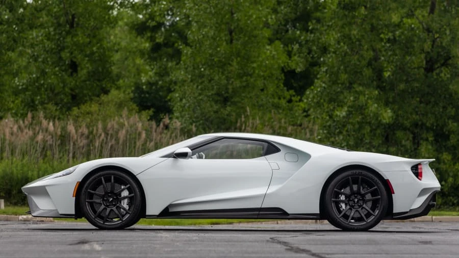 2018 Ford GT 2nd Gen - Image 2 of 20