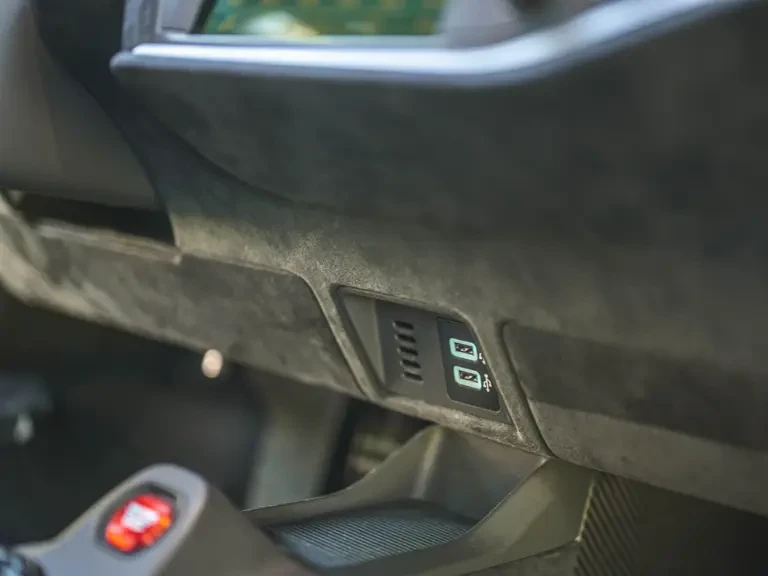 2018 Ford GT 2nd Gen - Image 17 of 31