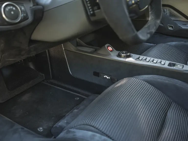2018 Ford GT 2nd Gen - Image 13 of 31