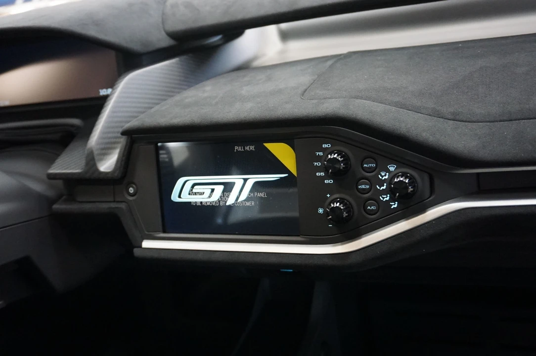2018 Ford GT 2nd Gen - Image 16 of 21