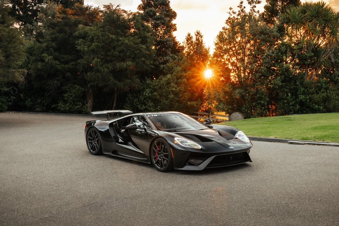 2018 Ford GT 2nd Gen - Image 2 of 31