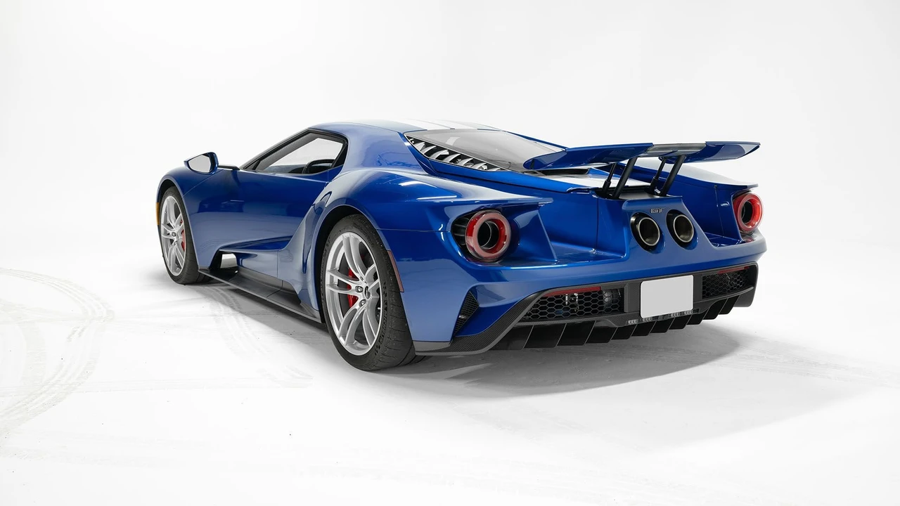 2018 Ford GT 2nd Gen - Image 15 of 31