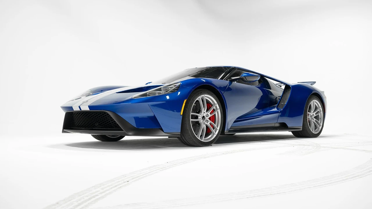 2018 Ford GT 2nd Gen - Image 16 of 31