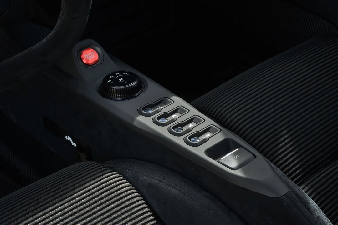 2018 Ford GT 2nd Gen - Image 28 of 31