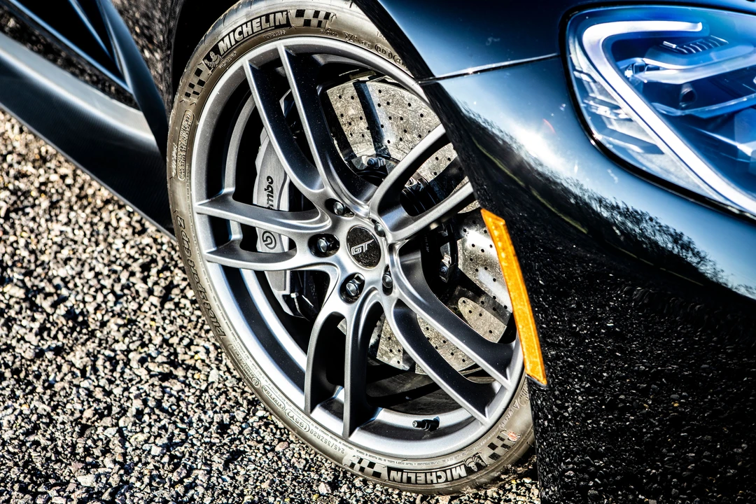 2018 Ford GT 2nd Gen - Image 16 of 31