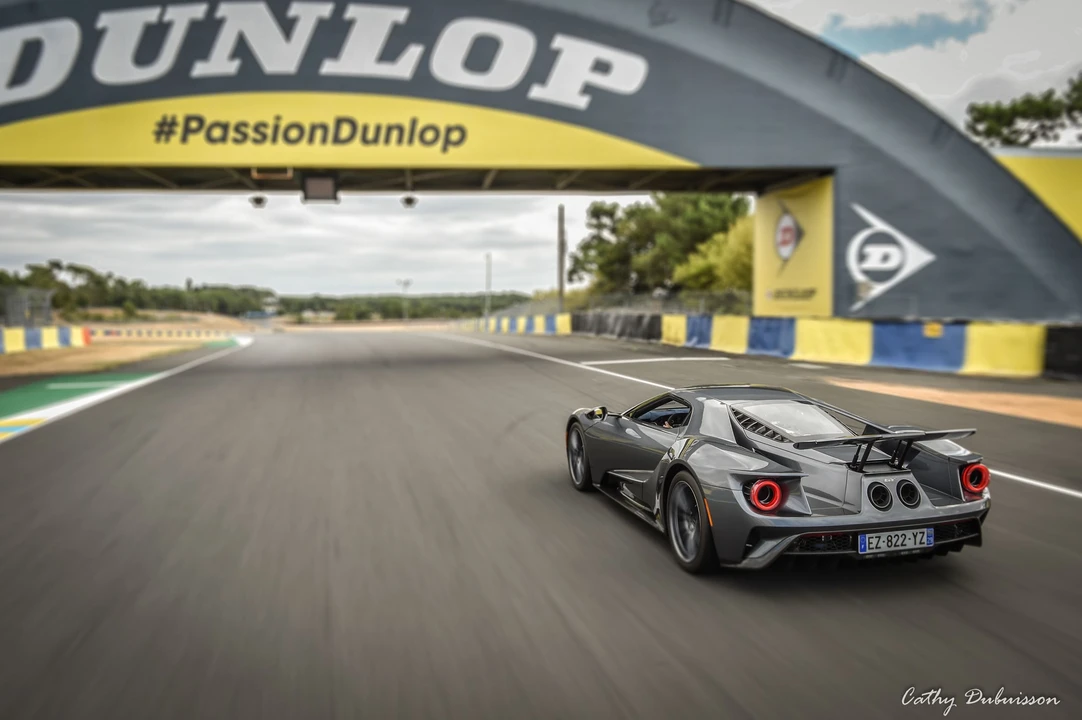 2018 Ford GT 2nd Gen - Image 14 of 31