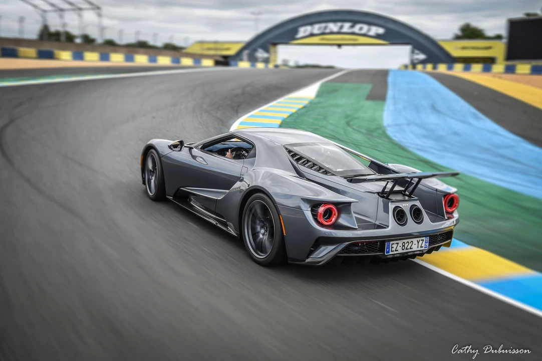 2018 Ford GT 2nd Gen - Image 10 of 31