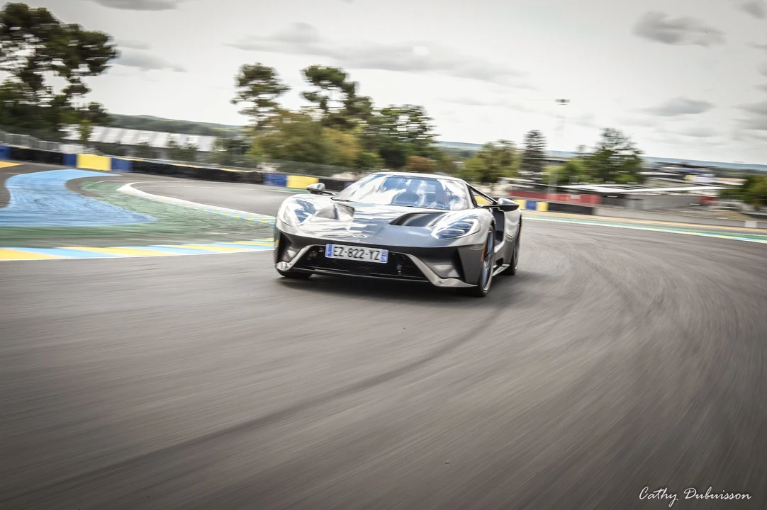 2018 Ford GT 2nd Gen - Image 3 of 31