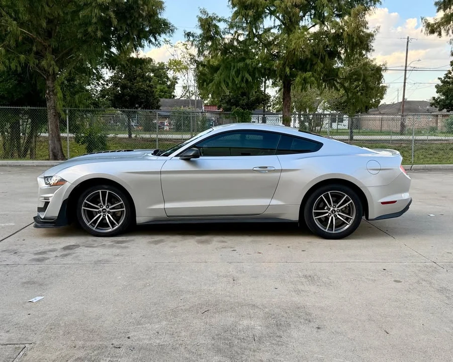 2018 Ford S550 Mustang - Image 2 of 10