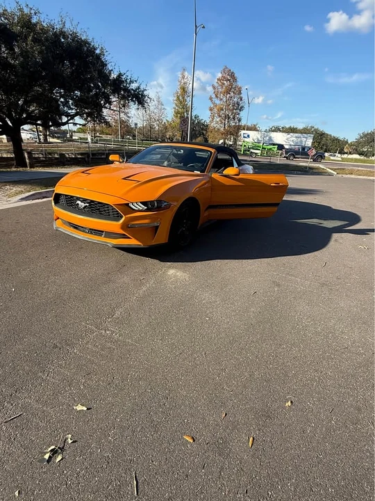 2018 Ford S550 Mustang - Image 2 of 16