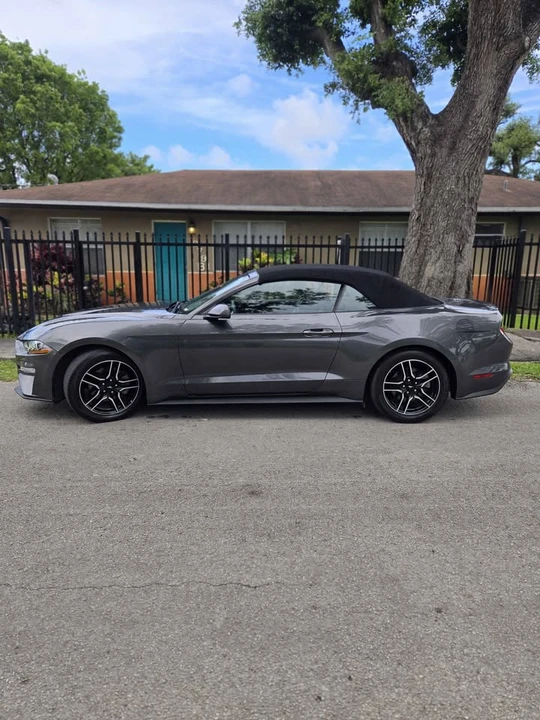 2018 Ford S550 Mustang - Image 2 of 18