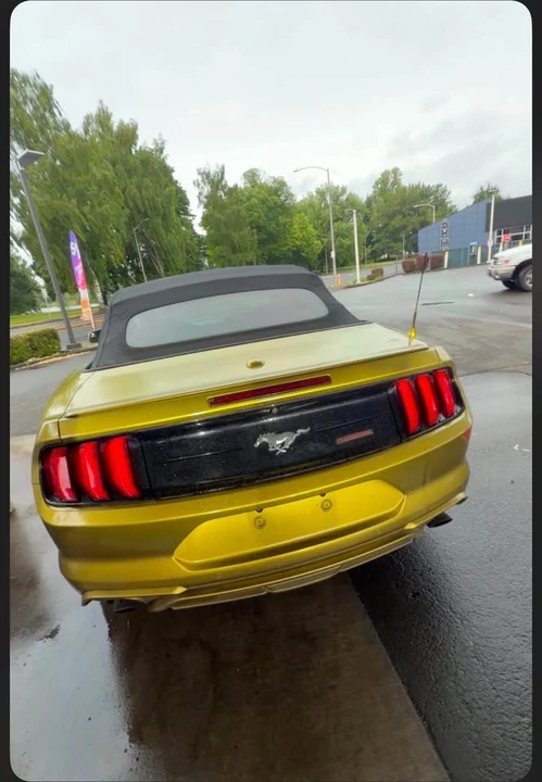 2018 Ford S550 Mustang - Image 2 of 2