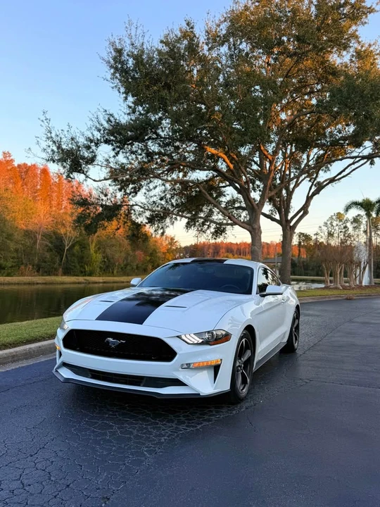 2018 Ford S550 Mustang - Image 2 of 13