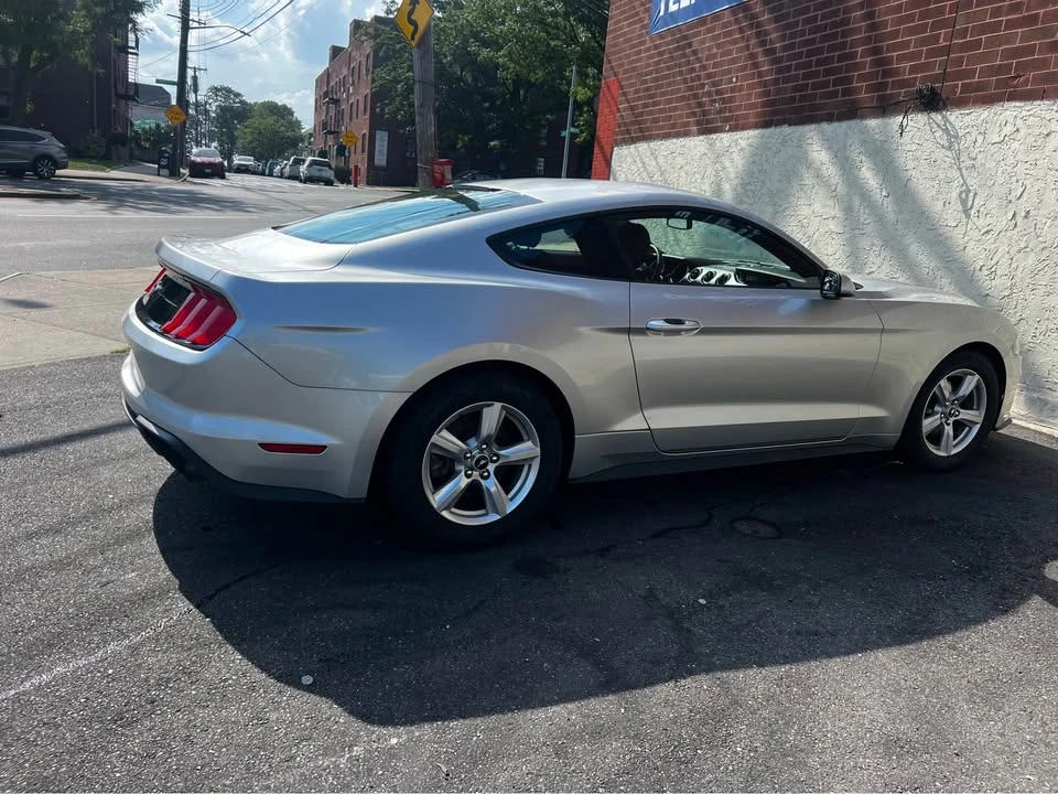 2018 Ford S550 Mustang - Image 2 of 12