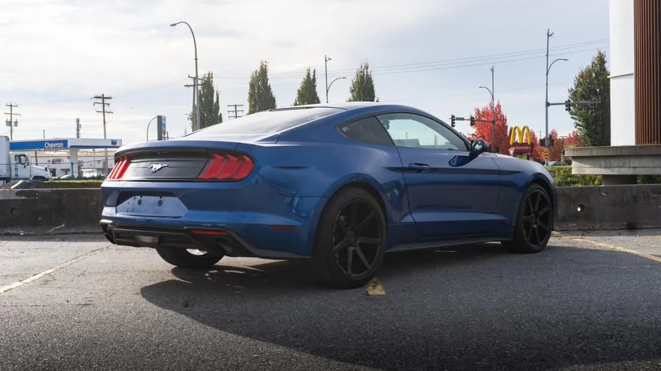2018 Ford S550 Mustang - Image 2 of 16
