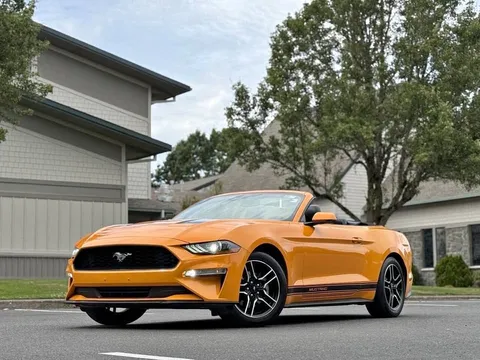 2018 Ford Mustang EcoBoost Premium 2dr Convertible