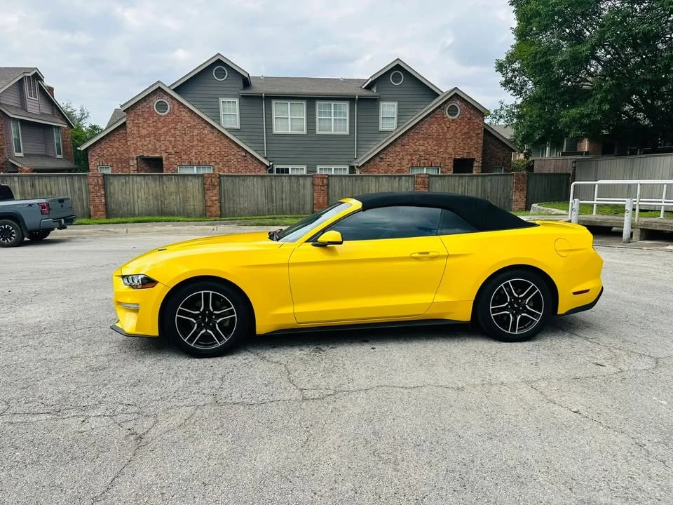 2018 Ford S550 Mustang - Image 2 of 20