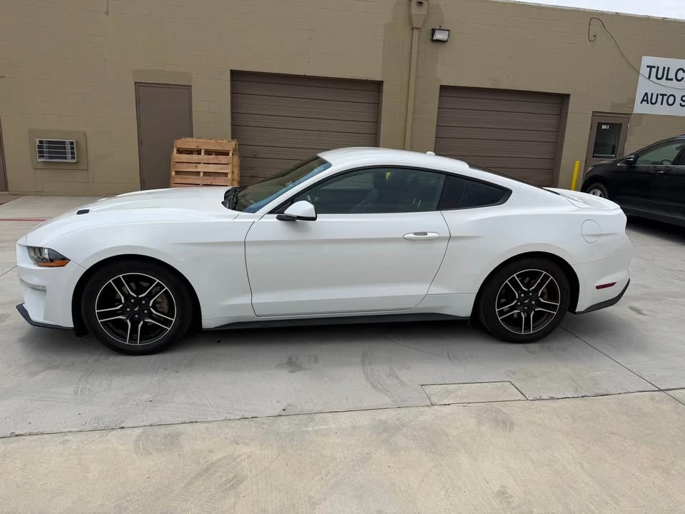 2018 Ford S550 Mustang - Image 2 of 15