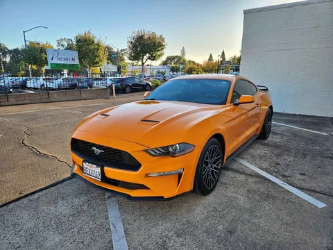 2018 Ford Mustang EcoBoost Premium Coupe 2D