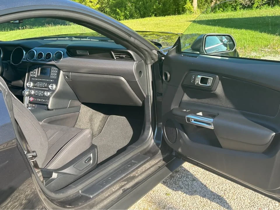 2018 Ford S550 Mustang GT - Image 2 of 9