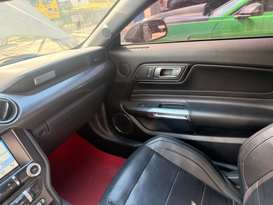 2018 Ford S550 Mustang GT - Image 8 of 17
