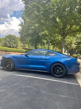 2018 Ford Mustang GT Premium Coupe 2D