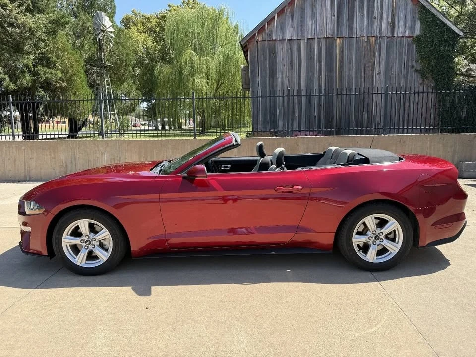 2018 Ford S550 Mustang - Image 2 of 18