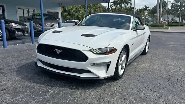 2018 Ford Mustang Premium Convertible