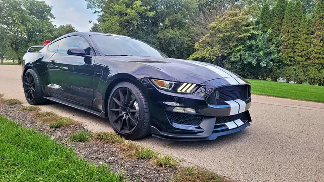 2018 Ford Mustang Shelby GT350 Coupe 2D