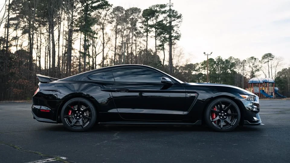 2018 Ford S550 Shelby Mustang GT350R - Image 3 of 20