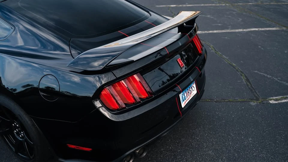 2018 Ford S550 Shelby Mustang GT350R - Image 9 of 20